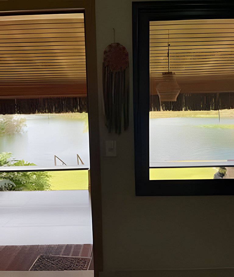 Casa Rosa - Experiência Exclusiva à Beira do Lago das Brisas