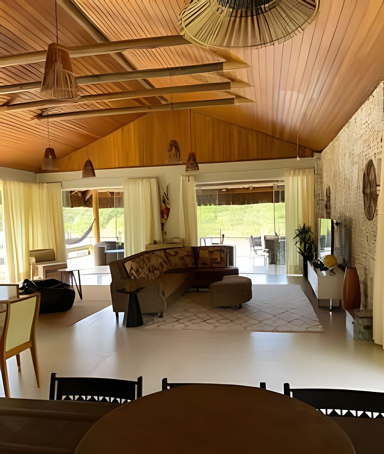 Casa Da Rosa - Experiência Exclusiva à Beira do Lago das Bri